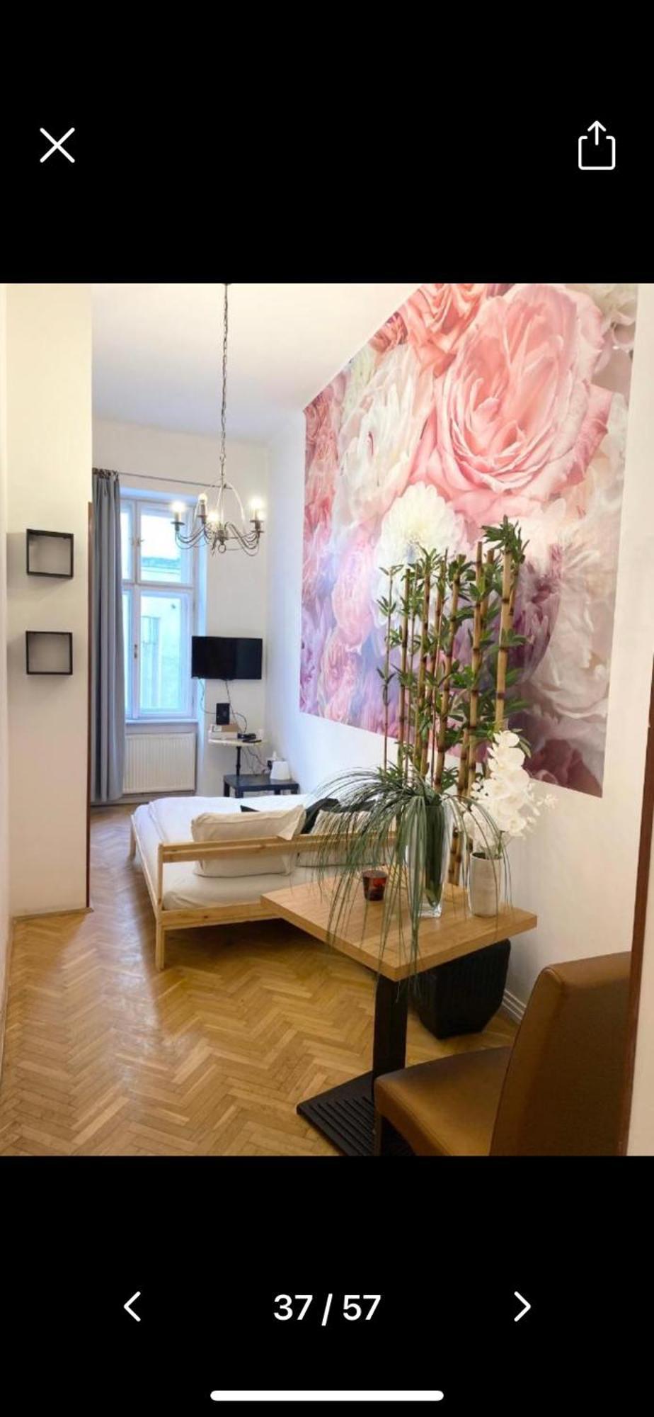 Spring Roses Downtown Boutique Hotel Budapeste Exterior foto
